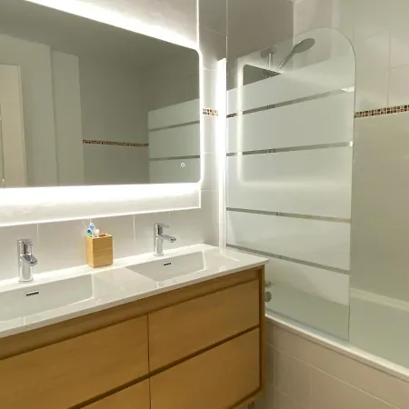 Daire Joli Renove Au Coeur De *